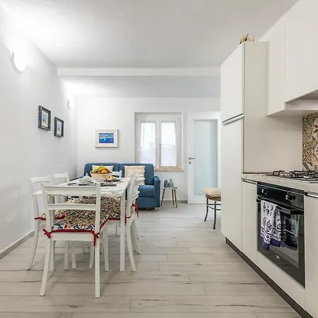 Affittasardegna-casa Altamarea Cala Gonone